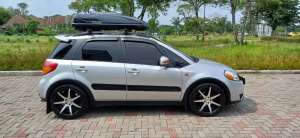 Jual bekas Suzuki SX4 X-Over,lokasi di 