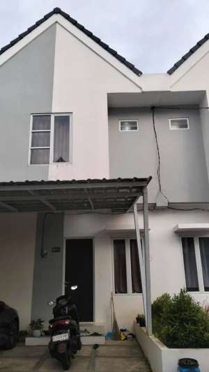 Take Over Rumah 69 JT 2 LT dkt sta KA - Sanur Valley Serpong lokasi di Bumi Serpong Damai, tersedia melalui melalui situs Olx