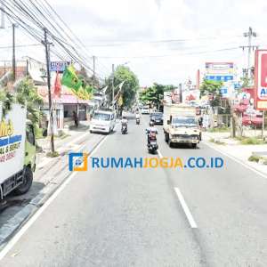 tanah dan usaha pinggir jalan raya baciro kodya istimewa lokasi di Gondokusuman, tersedia melalui melalui situs Olx