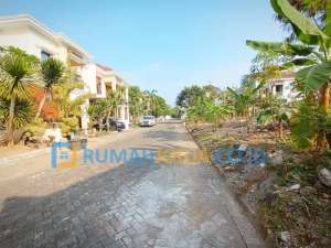 tanah murah sangat strategis dalam perumahan merapi regency lokasi di Ngaglik, tersedia melalui melalui situs Olx