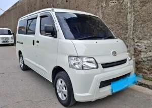 Jual bekas Tdp 12Jutaan Grandmax Minibus Mesin 1.3 Cc,lokasi di 