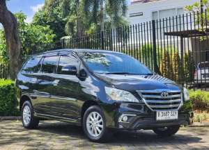 Jual bekas TDP 25.JTKM.68.RB INNOVA V 2.0 AT BENSIN 2014 HITAM SUPER SEGER,lokasi di 