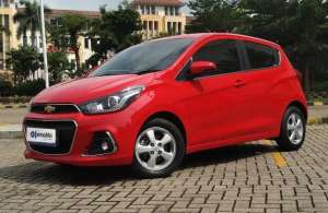 Jual bekas TDP 5,JT Chevrolet Spark 1.4 LTZ Bensin-AT Merah 2017,lokasi di 