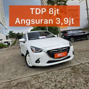 Jual bekas TDP 8jt Mazda 2 R skyactive 2015 AT,lokasi di 
