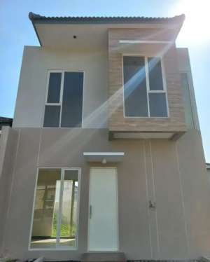 Termurah 400 jutaan dapat rumah 2 lantai ready unit newton buduran lokasi di Buduran, tersedia melalui melalui situs Olx