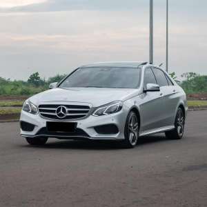Jual bekas TERMURAH Mercy E400 AMG Line W212 2014 E250 528i S400 ML400 CLS400,lokasi di 
