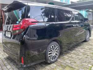 Jual bekas Toyota Alphard 2.5 SC AT Tahun 2015,lokasi di 