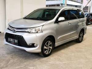 Jual bekas Toyota Avanza 1.5 Veloz AT 2015 Silver,lokasi di Banten