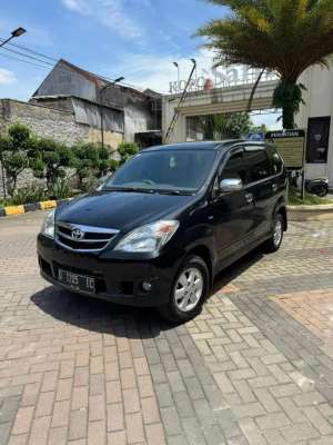 Jual bekas Toyota Avanza G 2011 Manual Antik,lokasi di 