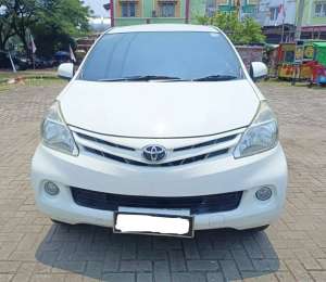Jual bekas toyota avanza g 2012 matic,lokasi di 