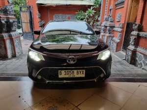 Jual bekas Toyota Camry 2.5 V Hybrid AT 2015,lokasi di 