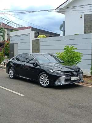 Jual bekas Toyota Camry V 2.5 AT 2019 Original,lokasi di 