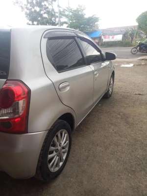 Jual bekas Toyota Etios Valco 2013 Bensin,lokasi di 