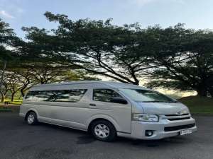 Jual bekas Toyota Hiace 2020 VIP luxury Seat by BAZE,lokasi di 