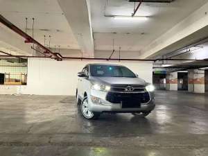 Jual bekas Toyota Kijang Innova 2.4 Q AT DIESEL NIK 2016,lokasi di 