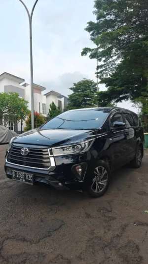 Jual bekas Toyota Kijang Innova Reborn - 2.0 V Bensin AT 2021,lokasi di 
