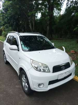 Jual bekas TOYOTA RUSH G MANUAL DUAL AIR BAG, PLAT B, GANJIL,2014,lokasi di 