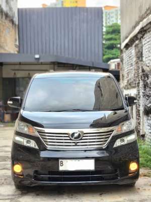 Jual bekas Toyota Vellfire 2.4 CBU Premium Sound AT 2008 FULL ORI,lokasi di 