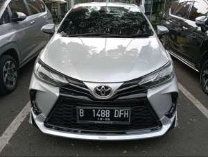 Jual bekas Toyota Yaris S GR Sport AT 2021 Silver Gress Garansi mesin transmisi,lokasi di 