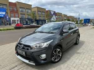 Jual bekas Toyota Yaris TRD Heykers Manual 2016 Grey,lokasi di 