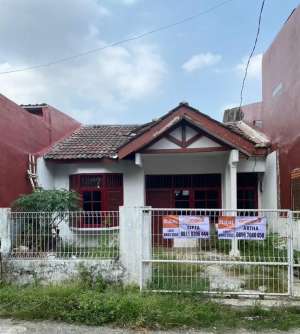 TURUN HARGADijual Cepat Rumah di Perumahan Kemang IFI Jatiasih lokasi di Jatiasih, tersedia melalui melalui situs Olx