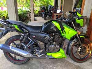Jual bekas TVS APACHE 1600CC,lokasi di Panggang