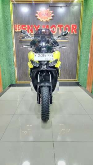 Jual bekas UD ENY MOTOR - Aprilia SR GT 200 thn 2022 like new,lokasi di Dinoyo