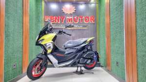 Jual bekas UD ENY MOTOR - Aprilia SR GT 200 thun 2022 buruan,lokasi di Tambak