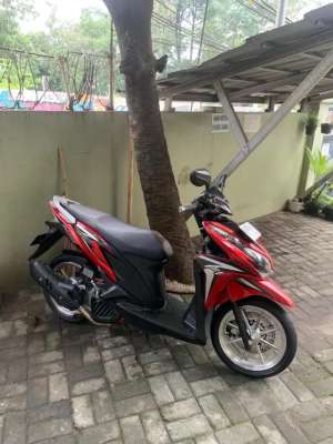 Jual bekas VARIO 125 KZR 2013,lokasi di Bantar Gebang