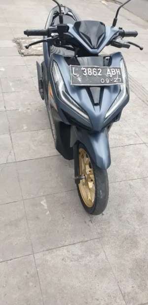 Jual bekas Vario 125 SE th 2022 istimewa pjk baru,lokasi di Bubutan