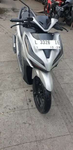 Jual bekas Vario 150 th 2018 mulus pool pjk baru,lokasi di Bubutan