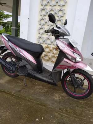 Jual bekas Vario Karbu 110 Mulus Cantik No PR,lokasi di Cibitung