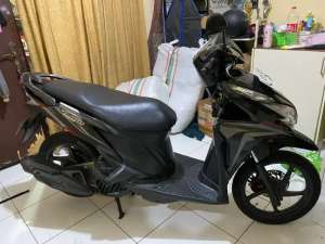 Jual bekas Vario kzr 2013 idlingstop.,lokasi di Cakung