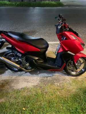 Jual bekas Vario160 cbs merah,lokasi di Jekan Raya