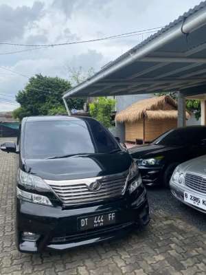 Jual bekas Vellfire 2011 Automatic,lokasi di 