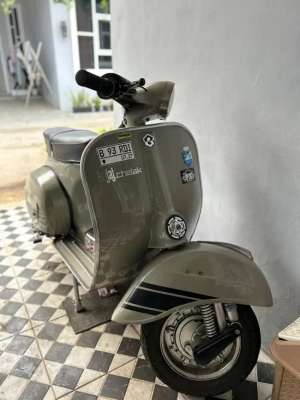 Jual bekas Vespa bajaj chetak,lokasi di Kramat Jati