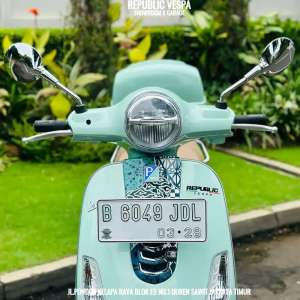 Jual bekas VESPA LX BATIK 125 IGET LED FACELIFT TH 2022,lokasi di Gading Serpong
