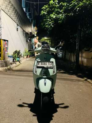 Jual bekas VESPA PRIMAVERA 150 I GET GREEN RELAX2022,lokasi di Bantar Gebang
