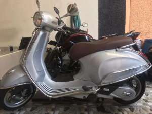 Jual bekas Vespa Primavera IGET ABS 150 GREY,lokasi di Pekayon