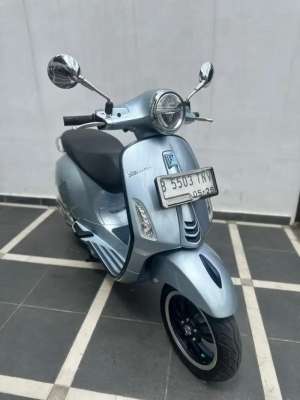 Jual bekas Vespa Primavera S 2023,lokasi di Jatinegara