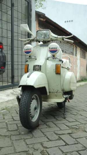 Jual bekas Vespa PS TV 150,lokasi di Ciputat