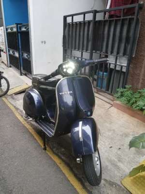 Jual bekas Vespa px150 tahun 1989,lokasi di Kebon Jeruk