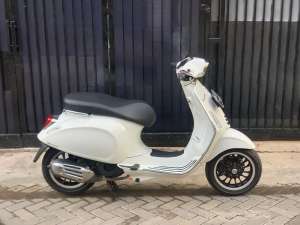 Jual bekas Vespa Sprint I-get Tahun 2022,lokasi di Bekasi Utara