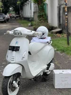 Jual bekas Vespa Sprint justin bieber km 0jb limited anniversary primavera,lokasi di Kembangan