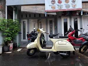 Jual bekas vespa super 1975 good condition,lokasi di Cakung
