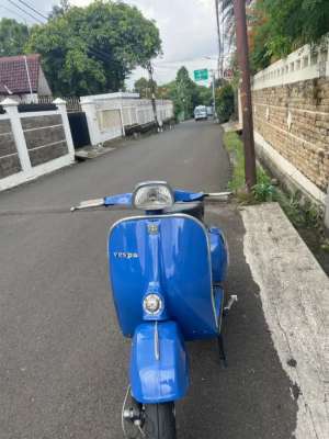Jual bekas vespa super 1978,lokasi di Kebon Jeruk