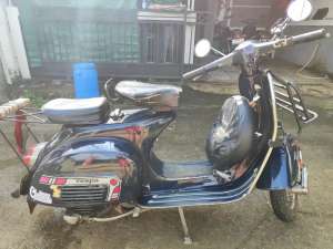Jual bekas Vespa super tahun 1972,lokasi di Setu