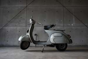 Jual bekas Vespa VBB 1964 abu,lokasi di Regol