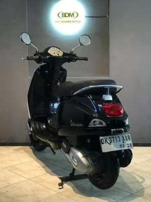 Jual bekas Vesva LX 125 CC thn 2017 cash. Bali dharma motor,lokasi di Kuta