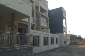 Villa dijual BNS JP2 DP0 inhouse36x Furnished kolamrenang rooftop lokasi di Batu, tersedia melalui melalui situs Olx